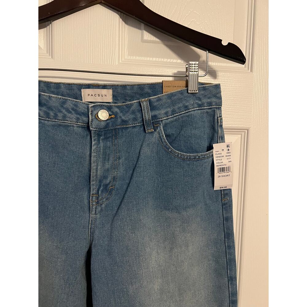 PacSun Casey Low Rise Baggy Jeans – Size 28 Short – NWT - Picture 2 of 5
